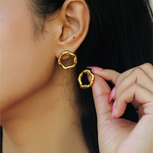 Load image into Gallery viewer, Nova Earrings
