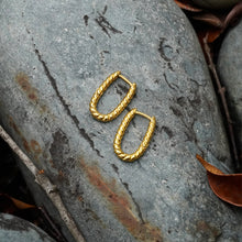 Load image into Gallery viewer, Ropie Hoopie
