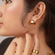 Load image into Gallery viewer, Halo Huggies
