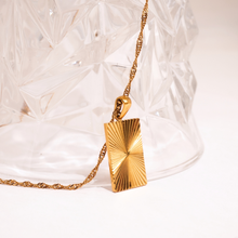 Load image into Gallery viewer, Ray Ray
