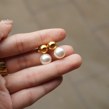 Load image into Gallery viewer, Snowman
