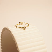 Load image into Gallery viewer, Star Ring
