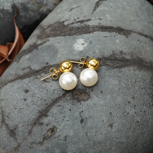 Load image into Gallery viewer, Snowman
