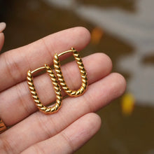 Load image into Gallery viewer, Ropie Hoopie
