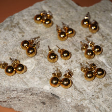 Load image into Gallery viewer, Stud Bubble
