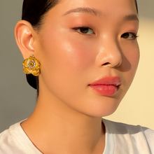 Load image into Gallery viewer, Orchid Babe
